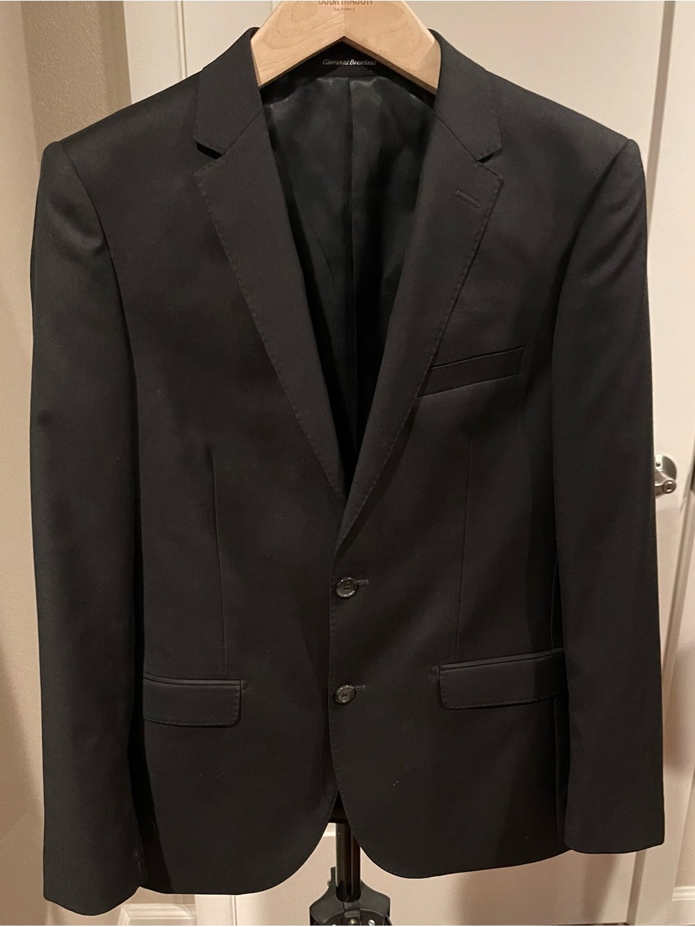 Men's Giovanni Bresciani Black 2-Piece Suit | 100% Super 150's Wool | Size: 38R